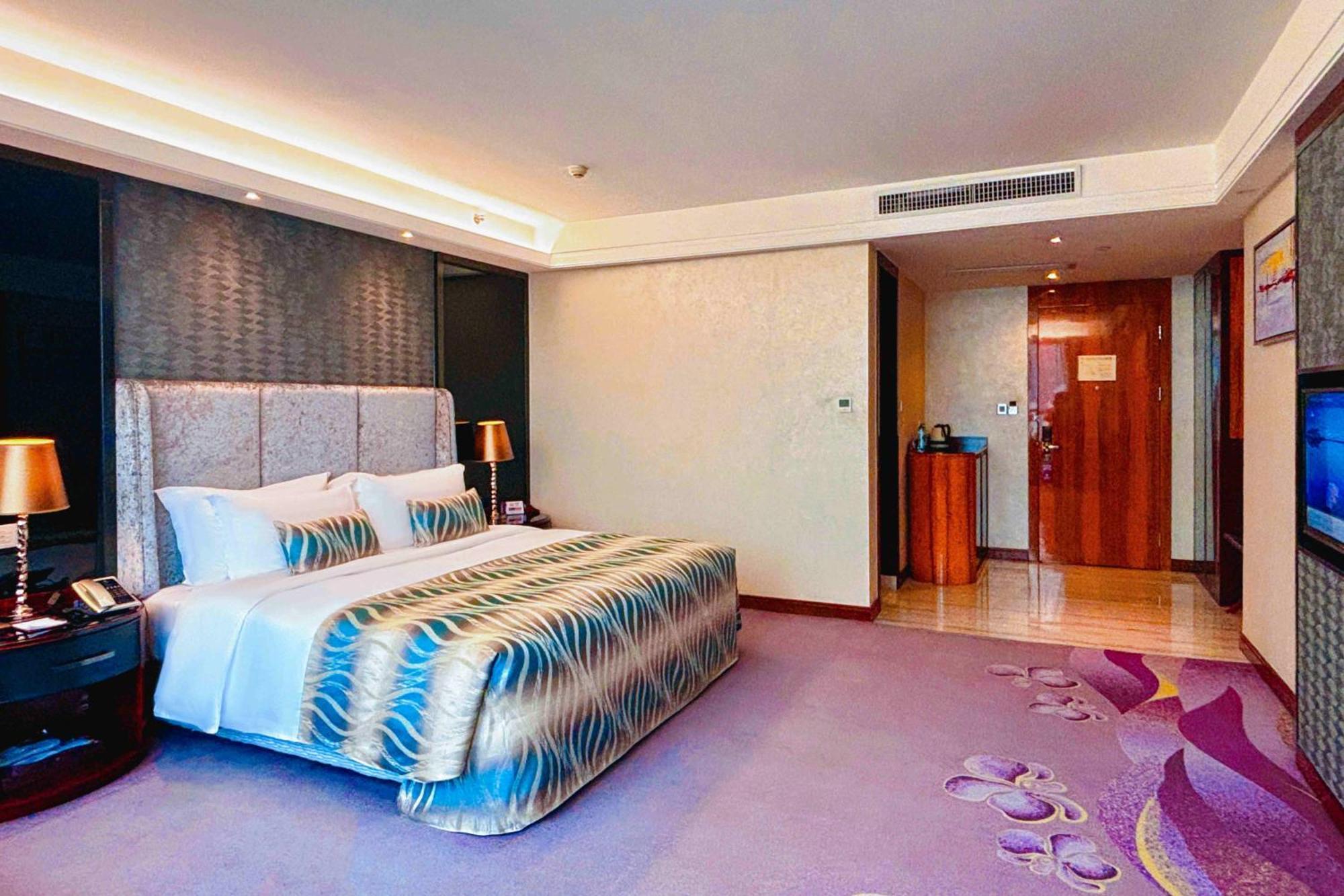 Sentosa Hotel Shenzhen Feicui Branch, Enjoy Tropical Swimming Pools And High-Class Fitness Club Экстерьер фото