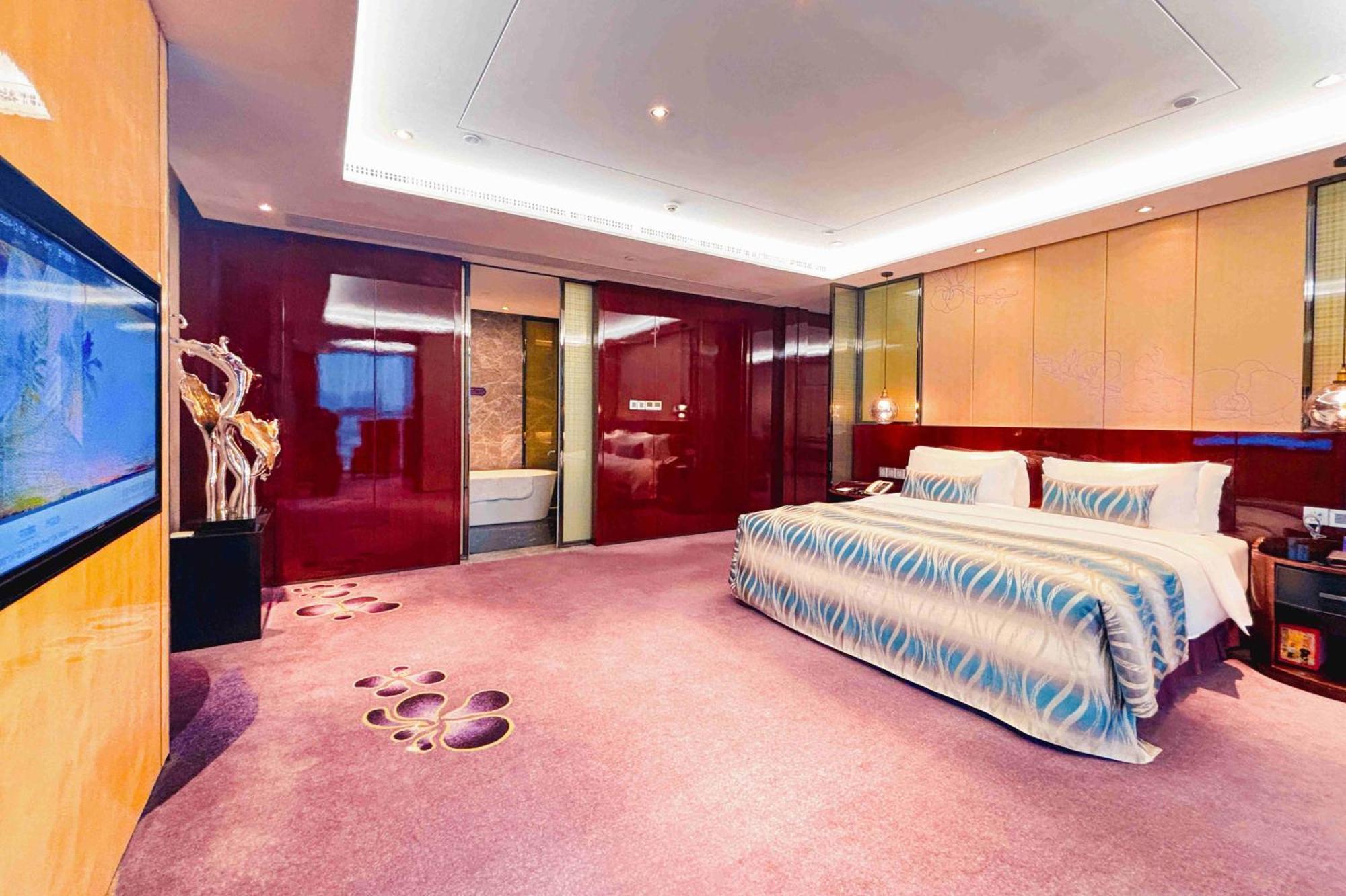 Sentosa Hotel Shenzhen Feicui Branch, Enjoy Tropical Swimming Pools And High-Class Fitness Club Экстерьер фото